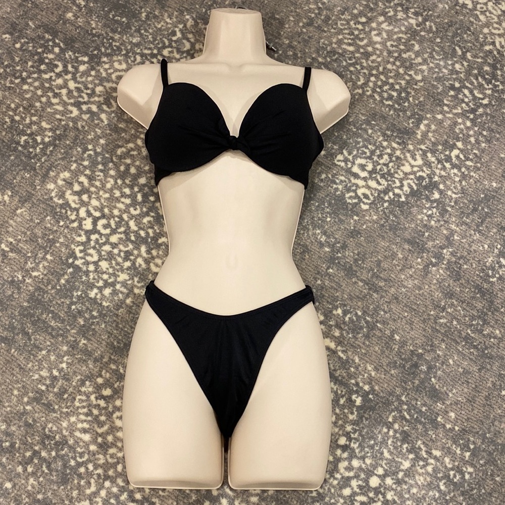 GAP BLACK BIKINI NWOT